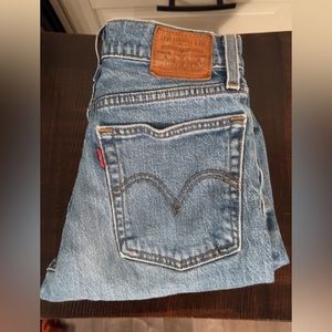 Levis Premium Wedgie jeans!